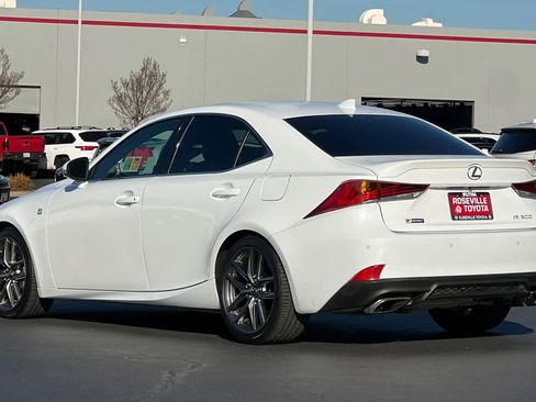 Used 2018 Lexus IS 300 image 7