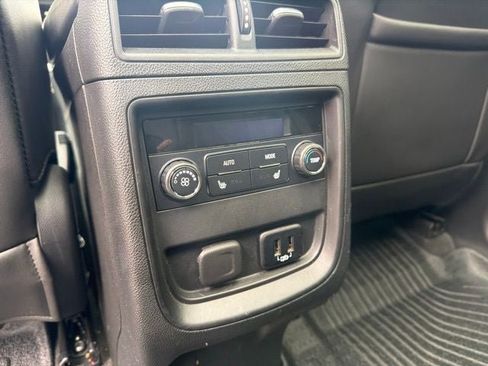 Used 2017 Buick Envision Essence w/ LPO, Cargo Package AWD/4WD image 16