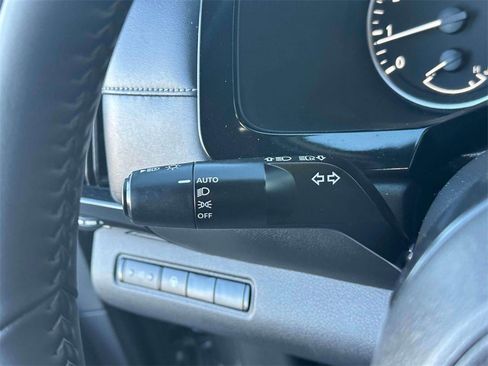 Certified 2024 Nissan Pathfinder SV w/ Black Appearance Package image 24