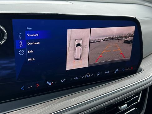 Used 2025 Chevrolet Tahoe LT image 25