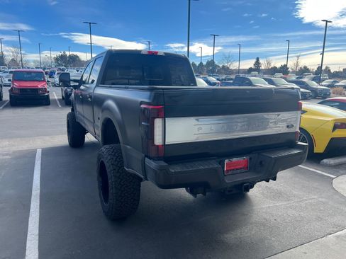 Used 2018 Ford F250 Platinum w/ Platinum Ultimate Package image 5