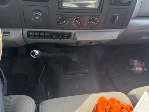 Used 2005 Ford F350 XLT AWD/4WD image 15