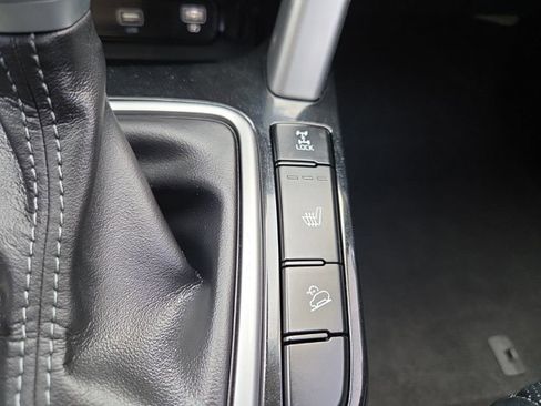 Used 2022 Kia Seltos EX image 39