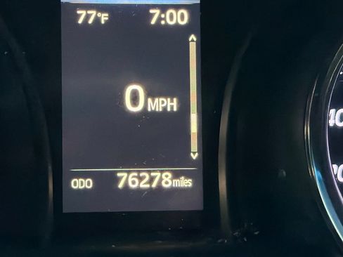 Used 2019 Toyota Camry LE FWD image 8