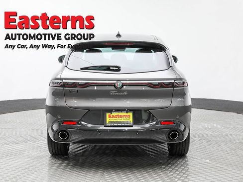 Used 2024 Alfa Romeo Tonale Veloce w/ Active Assist Package AWD/4WD image 6
