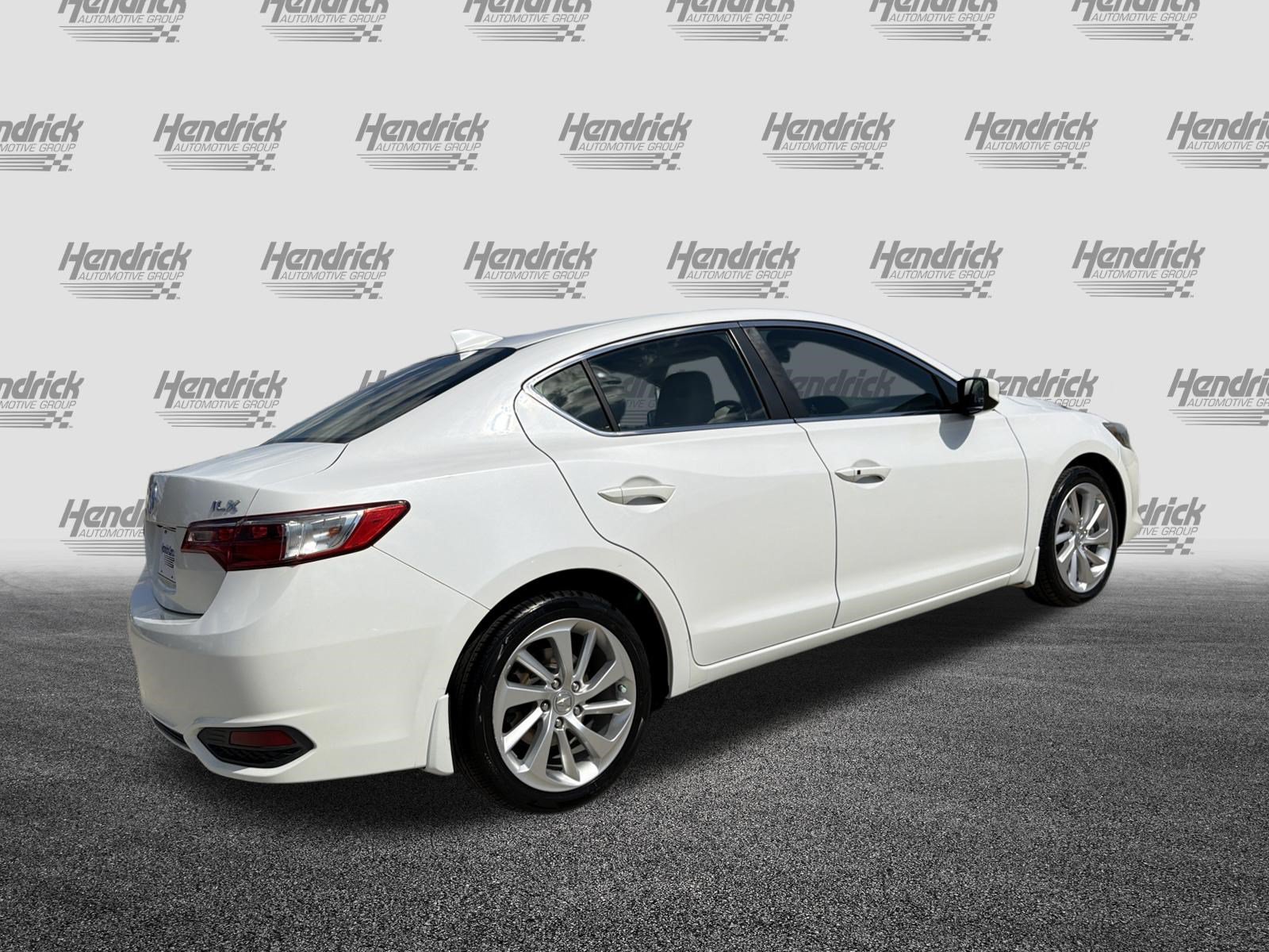 Certified 2017 Acura ILX FWD image 10