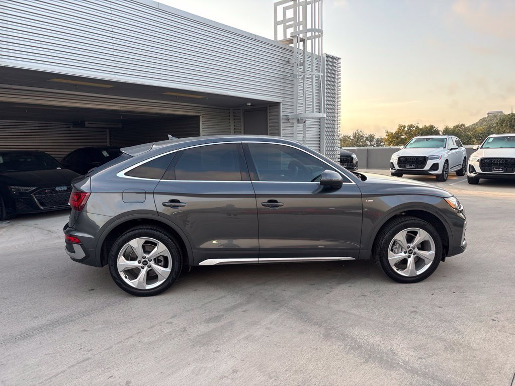Used 2024 Audi Q5 2.0T Premium Plus w/ Premium Plus Package AWD/4WD image 4