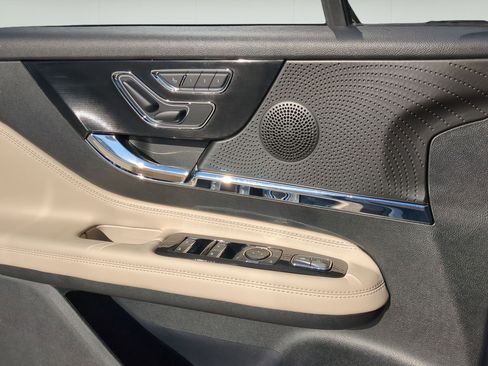 New 2026 Lincoln Corsair Premiere FWD image 12