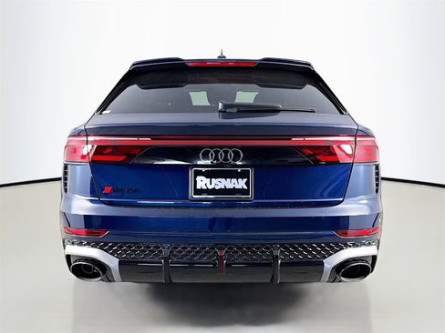New 2025 Audi RS Q8 performance image 6