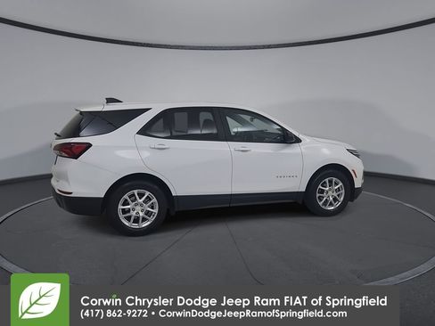 Used 2024 Chevrolet Equinox LS w/ LS Convenience Package FWD image 15