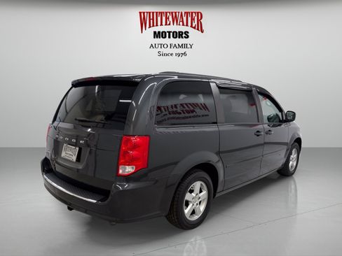 Used 2011 Dodge Grand Caravan Mainstreet w/ PWR Convenience Group FWD image 4