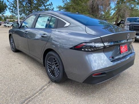 New 2027 Nissan Sentra SV FWD image 3