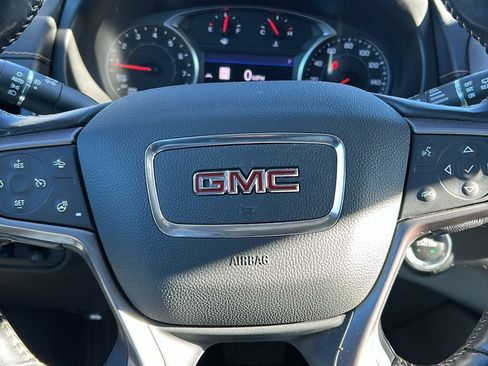 Used 2022 GMC Terrain AT4 w/ Infotainment Package II image 13