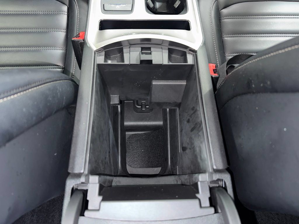 Used 2024 Ford Edge SEL w/ Convenience Package AWD/4WD image 27