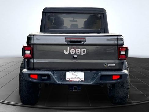 Used 2021 Jeep Gladiator Overland w/ Safety Group AWD/4WD image 9