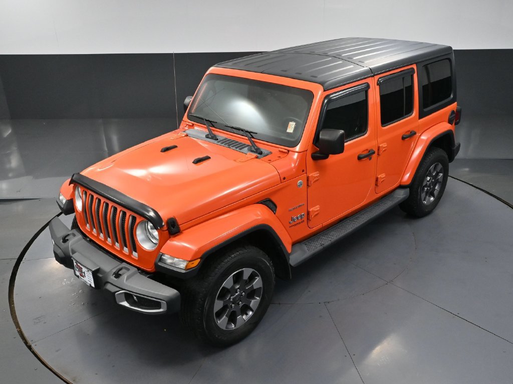 Used 2018 Jeep Wrangler Unlimited Sahara w/ Dual Top Group AWD/4WD image 46