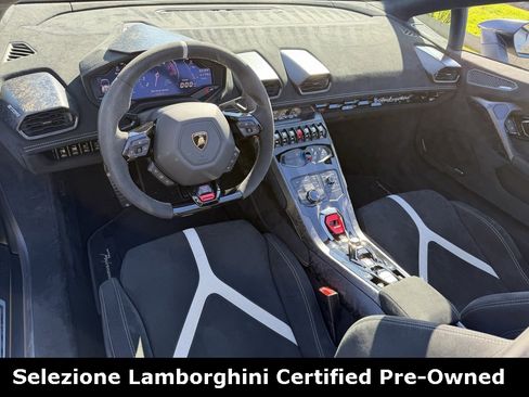 Used 2018 Lamborghini Huracan Performante image 28