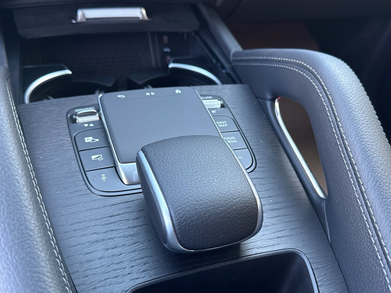 New 2027 Mercedes-Benz GLE 450 4MATIC Coupe image 25