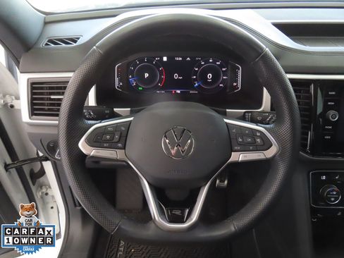 Certified 2023 Volkswagen Atlas Cross Sport SEL Premium R-Line AWD/4WD image 17