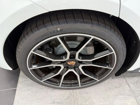 New 2025 Porsche Taycan image 8