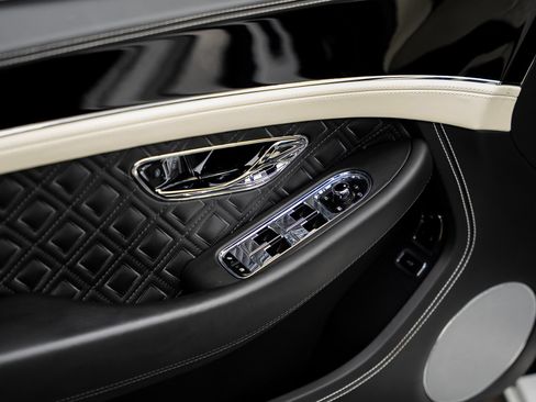 Used 2020 Bentley Continental GT AWD/4WD image 66