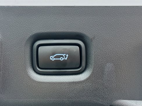 Used 2024 Hyundai Ioniq 5 SEL image 29