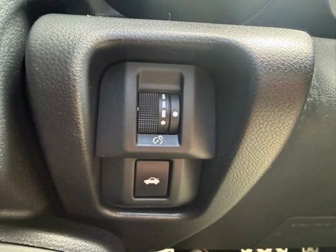 Used 2025 Toyota GR86 Premium w/ ALL Weather Mat Package (TMS) RWD image 19