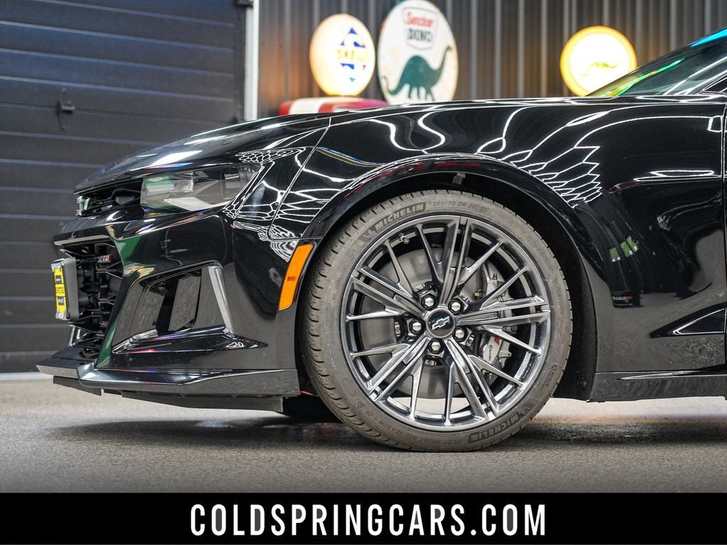 Used 2023 Chevrolet Camaro ZL1 RWD image 9