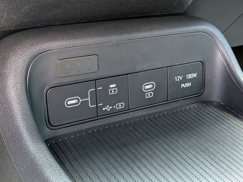 Used 2024 Hyundai Kona SEL FWD image 30