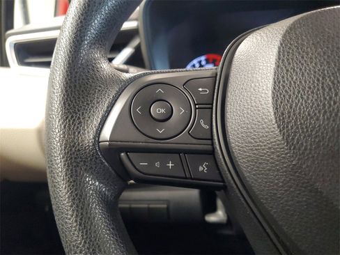 Used 2020 Toyota Corolla LE image 20