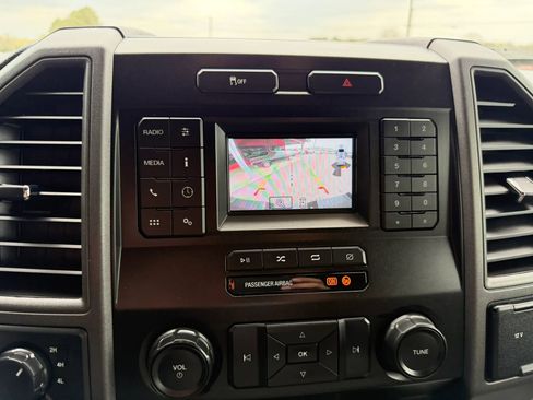 Used 2020 Ford F250 XL w/ Power Equipment Group AWD/4WD image 10