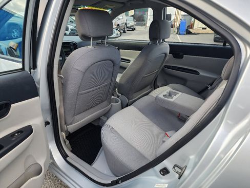 Used 2007 Hyundai Accent GLS image 20