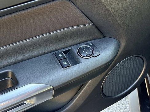 Certified 2022 Ford Mustang Coupe image 18