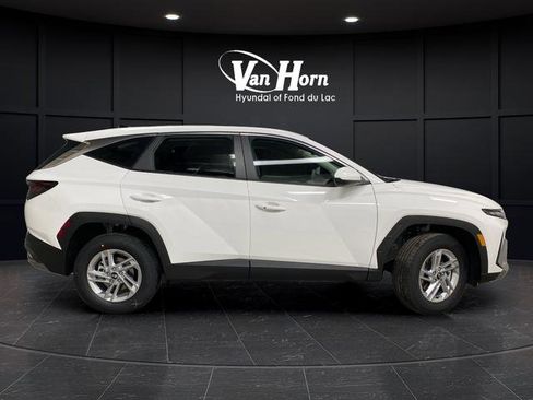 New 2026 Hyundai Tucson SE image 2