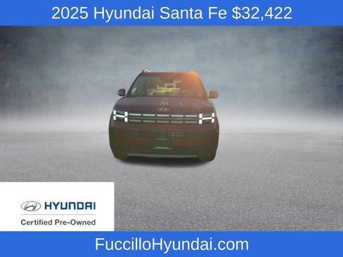 Certified 2025 Hyundai Santa Fe SEL image 3