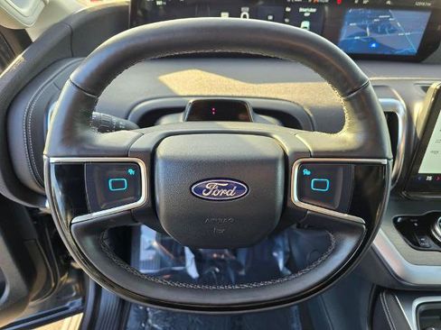 Certified 2025 Ford Expedition Max Platinum image 20