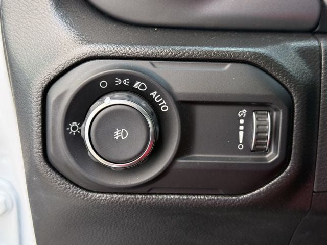 Used 2023 Jeep Wrangler Unlimited Sport AWD/4WD image 23