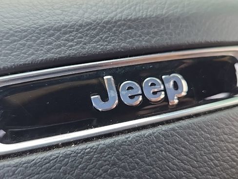 Certified 2024 Jeep Compass Limited AWD/4WD image 29