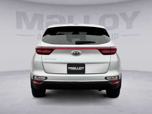 Used 2020 Kia Sportage LX w/ LX Popular Package image 4