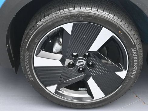 New 2026 Nissan Kicks SR FWD image 7