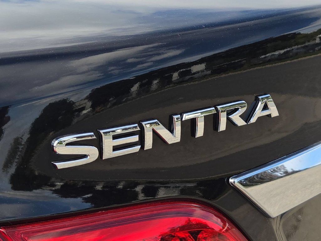 Used 2014 Nissan Sentra SV FWD image 10