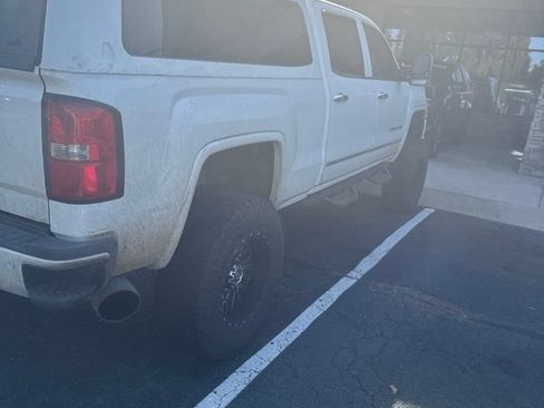 Used 2015 GMC Sierra 2500 Denali w/ Duramax Plus Package AWD/4WD image 3