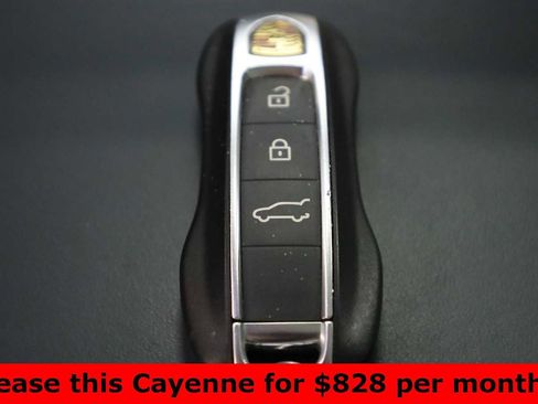 Certified 2023 Porsche Cayenne Coupe image 50