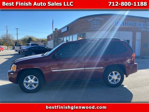 Used 2006 GMC Envoy SLT image 1