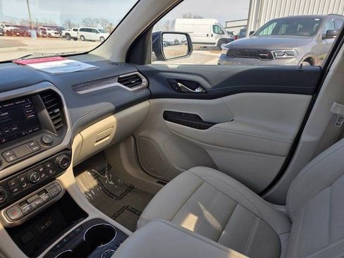 Used 2021 GMC Acadia Denali w/ Denali Ultimate Package AWD/4WD image 41
