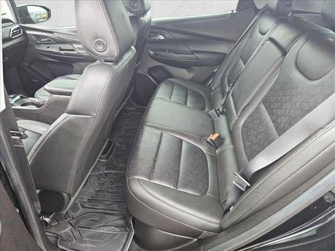 Used 2023 Chevrolet Bolt LT w/ Infotainment Package image 25