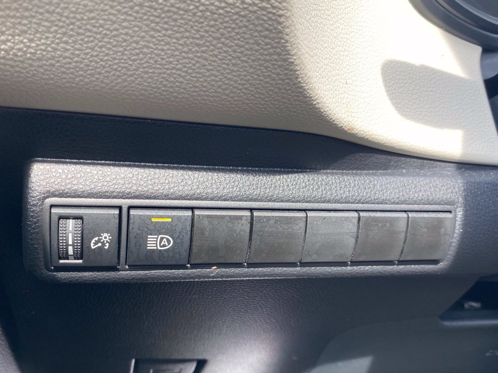 Used 2026 Toyota Corolla LE w/ LE Premium Package FWD image 25
