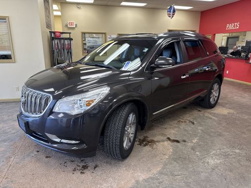 Used 2017 Buick Enclave Leather AWD/4WD image 3