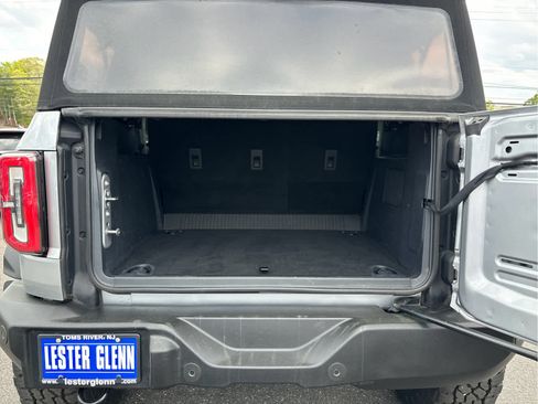 Used 2021 Ford Bronco Outer Banks w/ Sasquatch Package AWD/4WD image 24