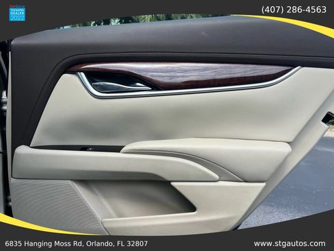 Used 2014 Cadillac XTS Premium image 20